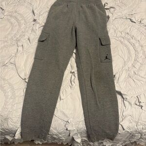 Boys Jordan Grey Sweatpants Size Medium